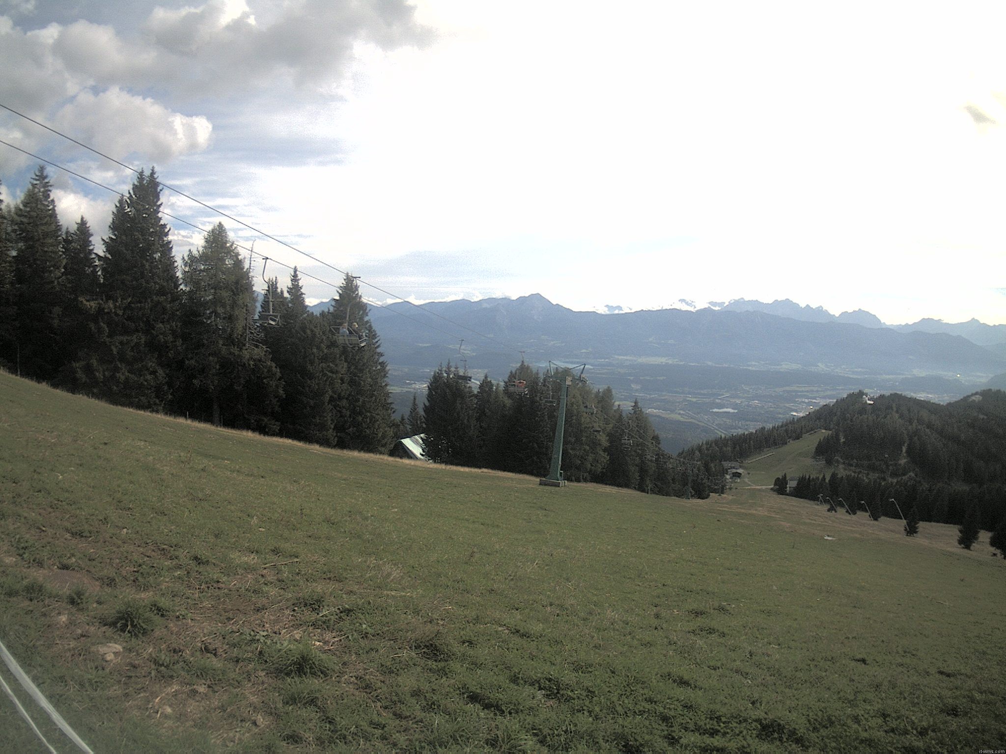 Webcam Mountain Station Pöllingerlift (1.660m)